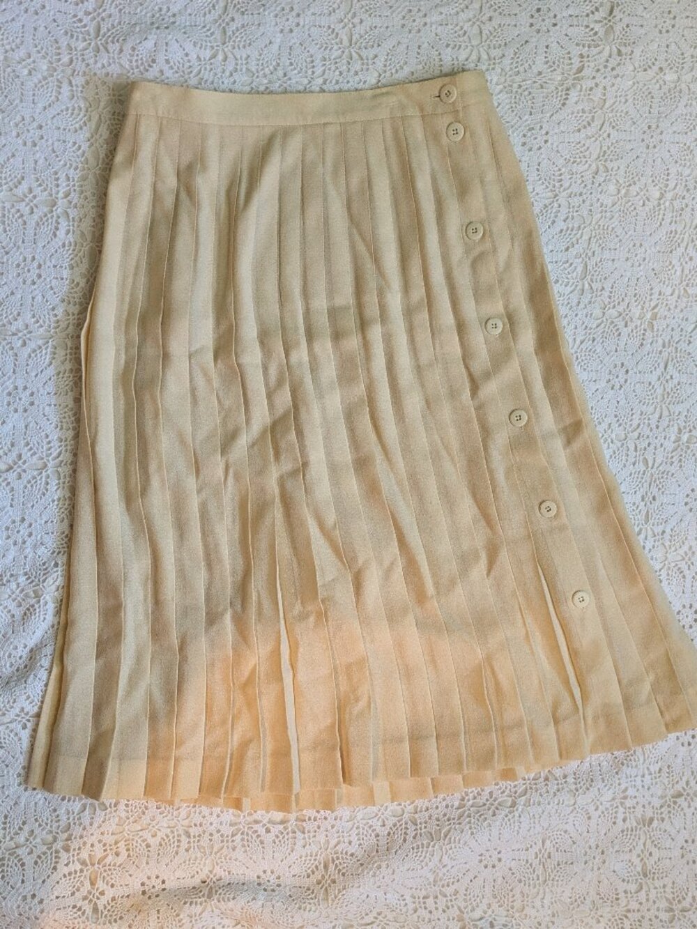 Cream, White Highland Queen Pleated 100% Wool Skirt 32-34 waist